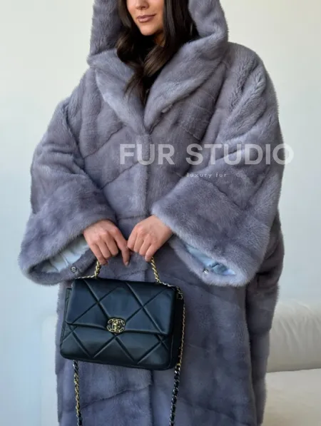 Голубая норковая шуба с капюшоном oversize - фото 2