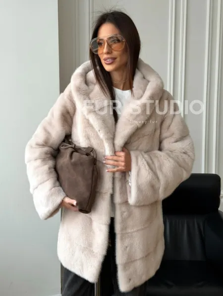 Норковая шуба с капюшоном -  