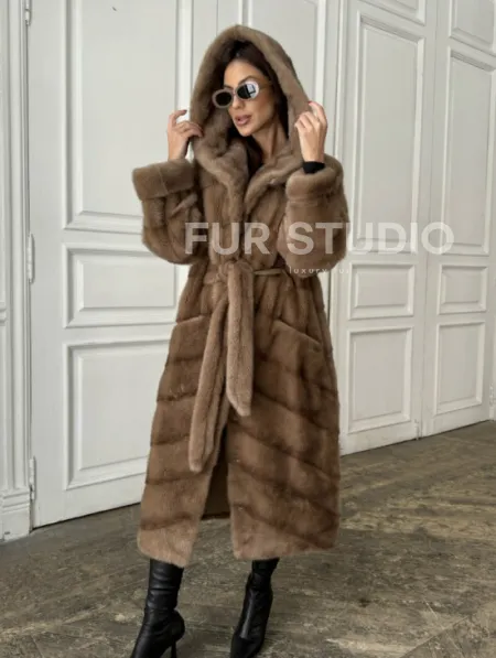 Норковое кимоно с капюшоном в цвете пастель - фото 0