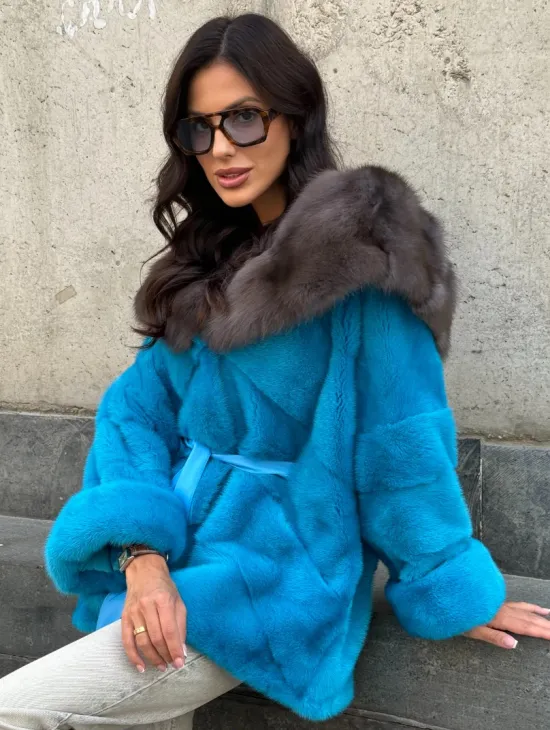 Норковый полушубок с капюшоном из меха куницы - цвет голубой - фото 0