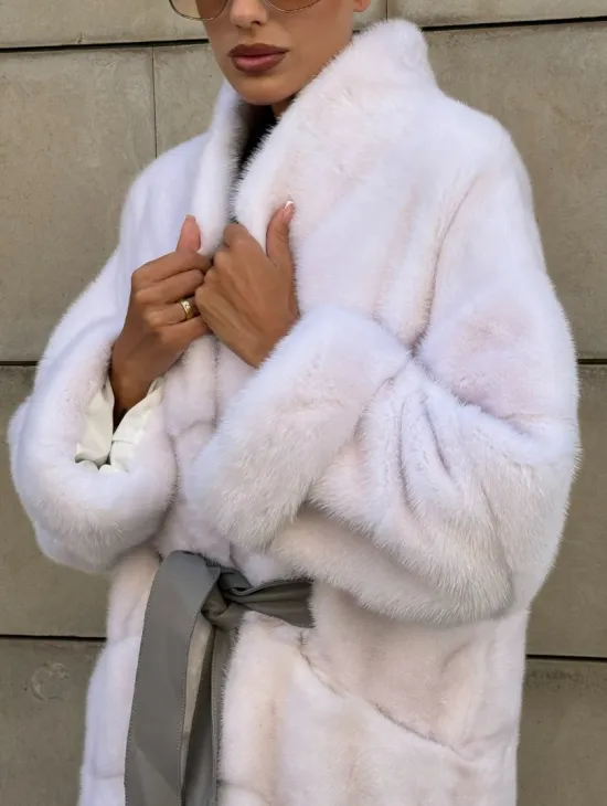 Норковая шуба с поясом, стойка воротник - цвет колотый лед - фото 2