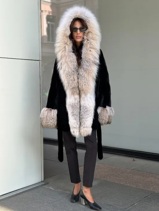 Черная норковая шуба PREMIUM COLLECTION с отделкой из меха канадской рыси - фото 6