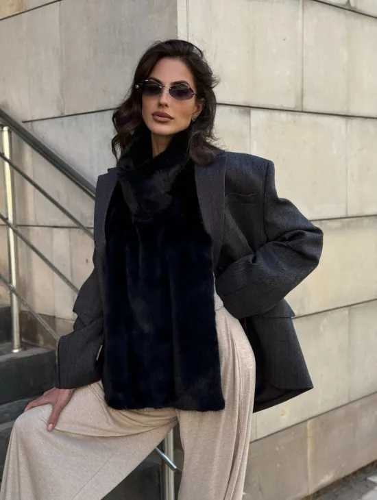 Черная норковая манишка - фото 14