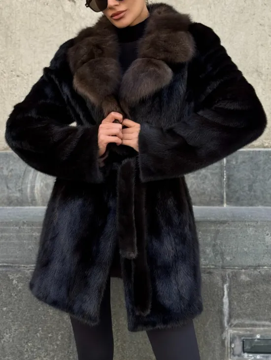 Норковая шуба махагон с куницей - фото 1