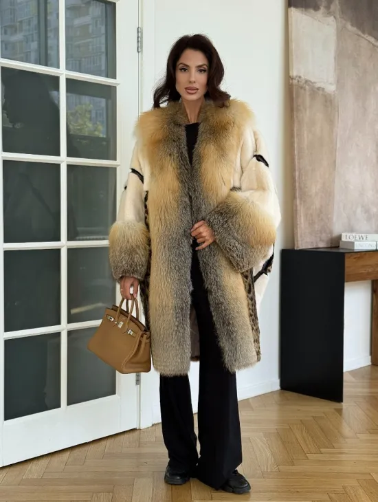 Комбинированная норковая шуба с мехом лисы - белый - фото 7
