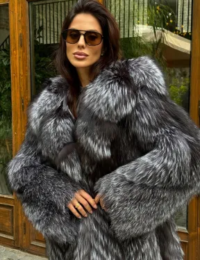 Длинная шуба из чернобурки в росшив - фото 1