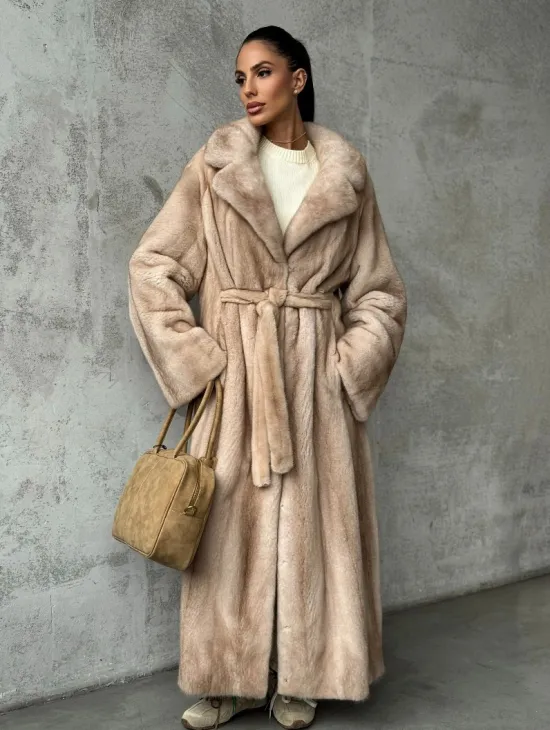 Длинная норковая шуба пастель - фото 11