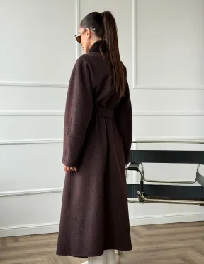 Длинное демисезонное пальто с мехом норки - фото 11