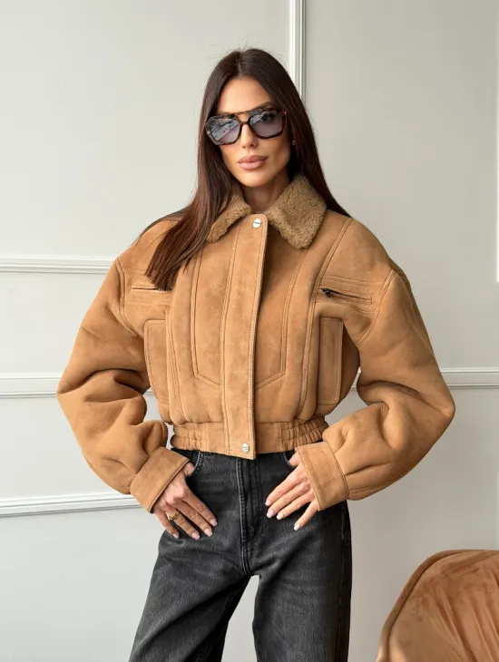 Зимняя женская дубленка - бомбер - фото 9