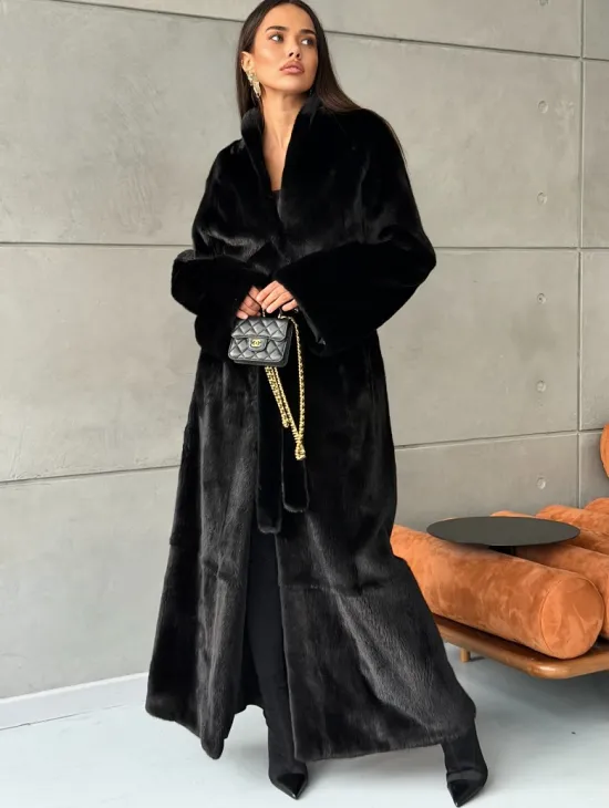 Длинная черная шуба из меха норки Saga furs - фото 2