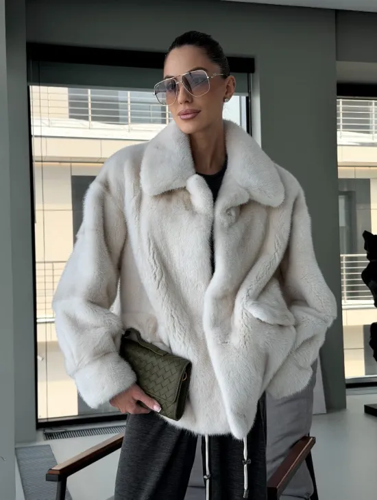 Модная женская норковая куртка - фото 10