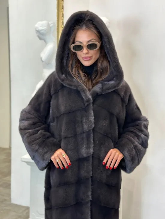 Норковая шуба в цвете графитовый уголь с капюшоном - фото 1