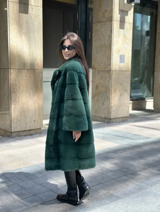 Зеленая шуба мех NAFA английский воротник - фото 8