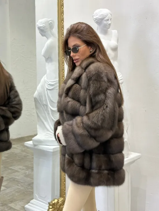 Стильный жакет из меха соболя - фото 3